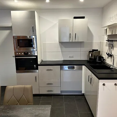 アパート トンドーズ