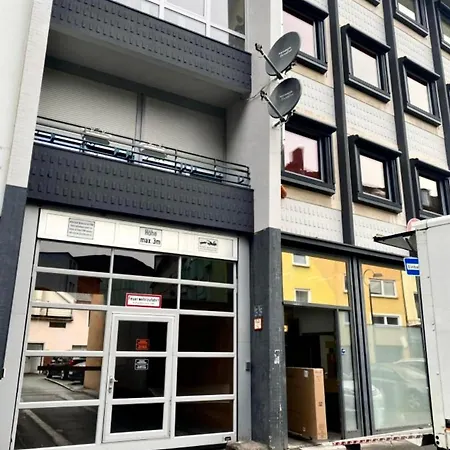 トンドーズ アパート *