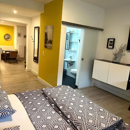 アパート トンドーズ *